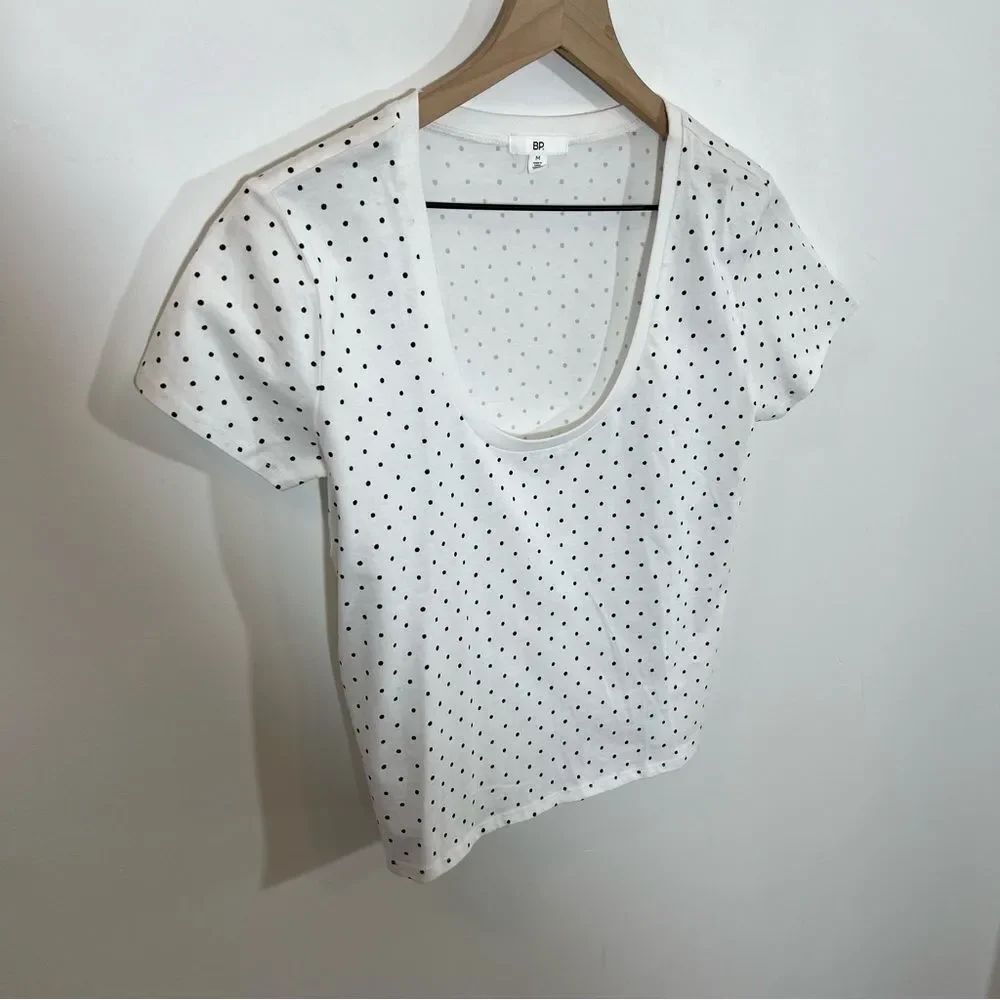 NWOT BP Black n White Polka Dot T-shirt | Size M - Picture 3 of 8